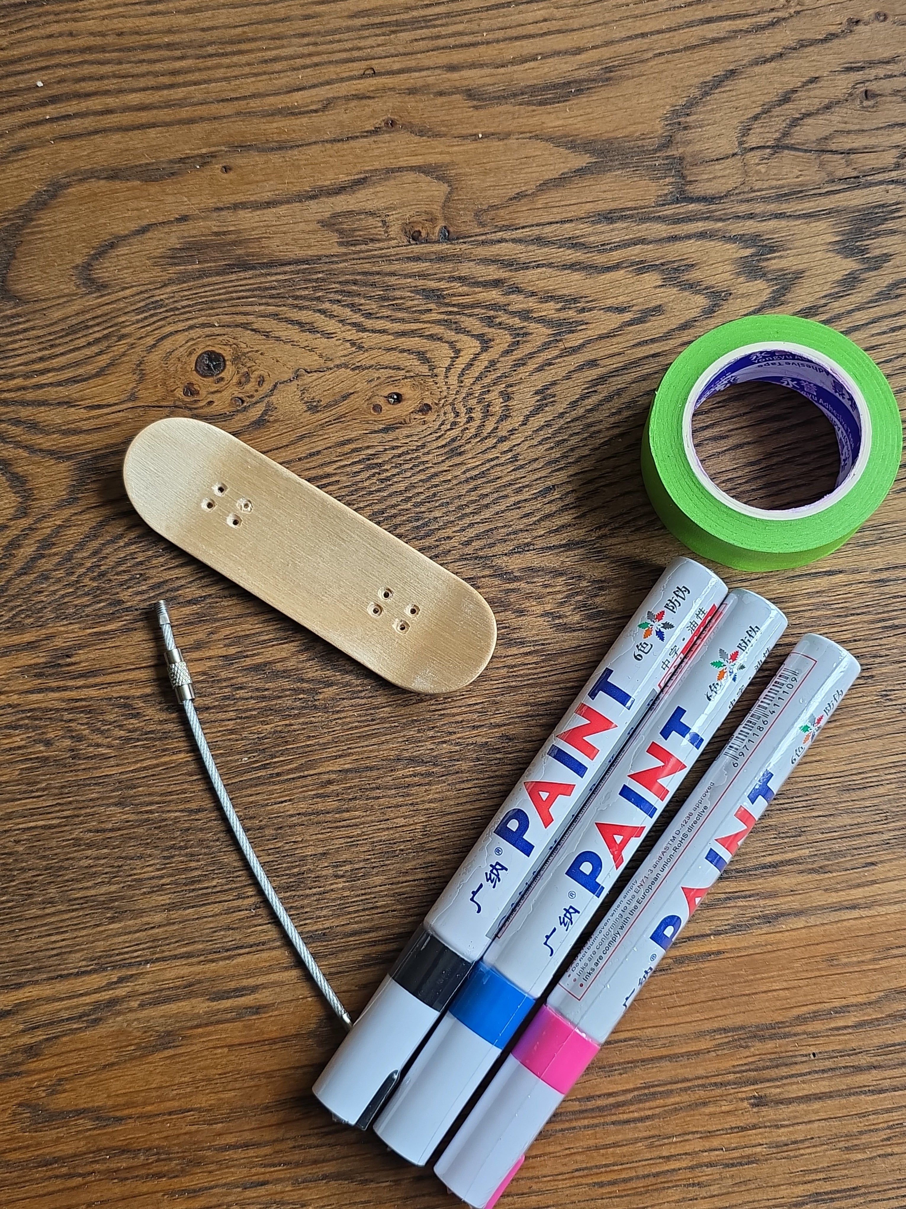 Fingerboard Keyring Gift Kit