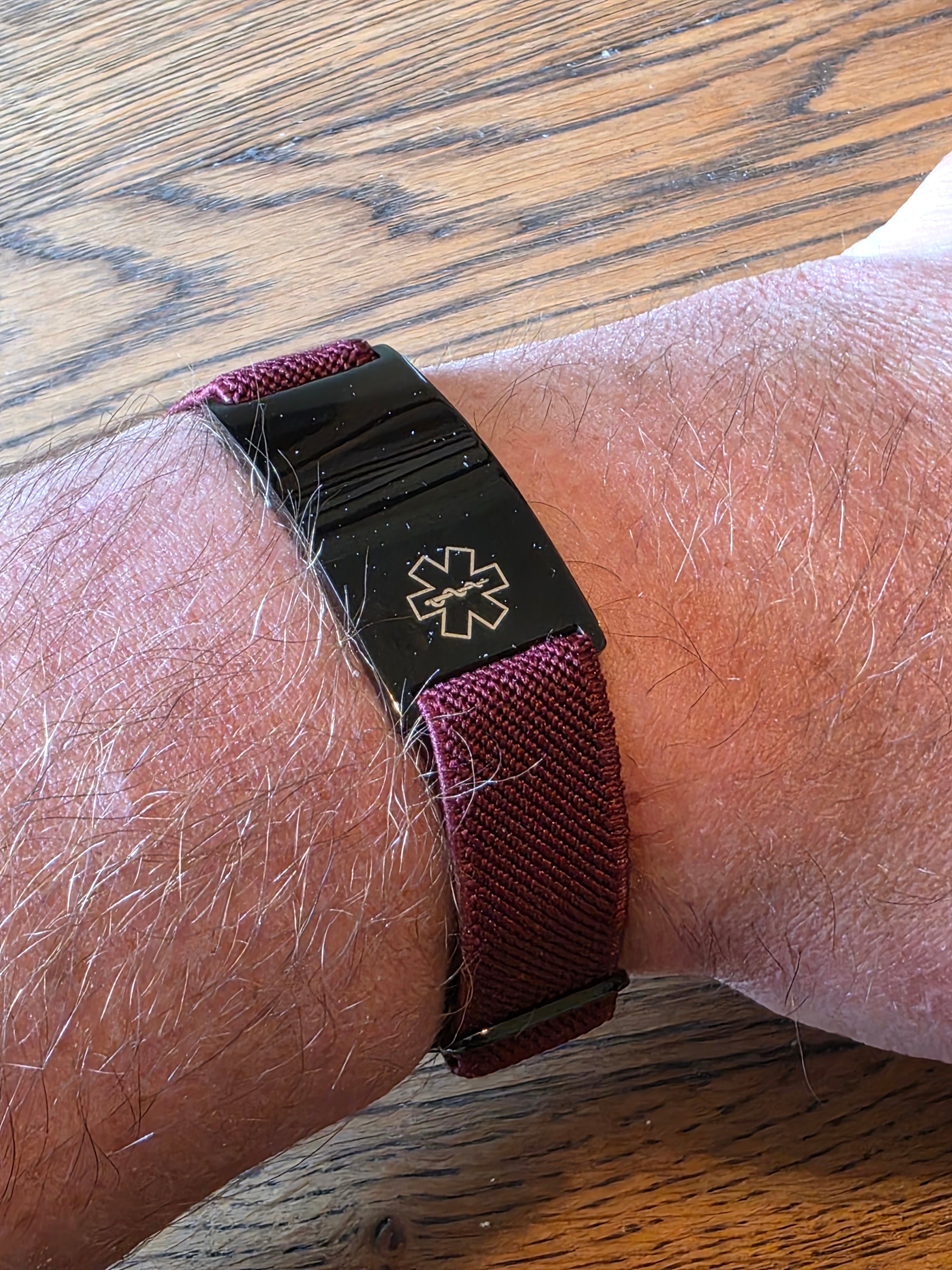 Medical alert bracelet