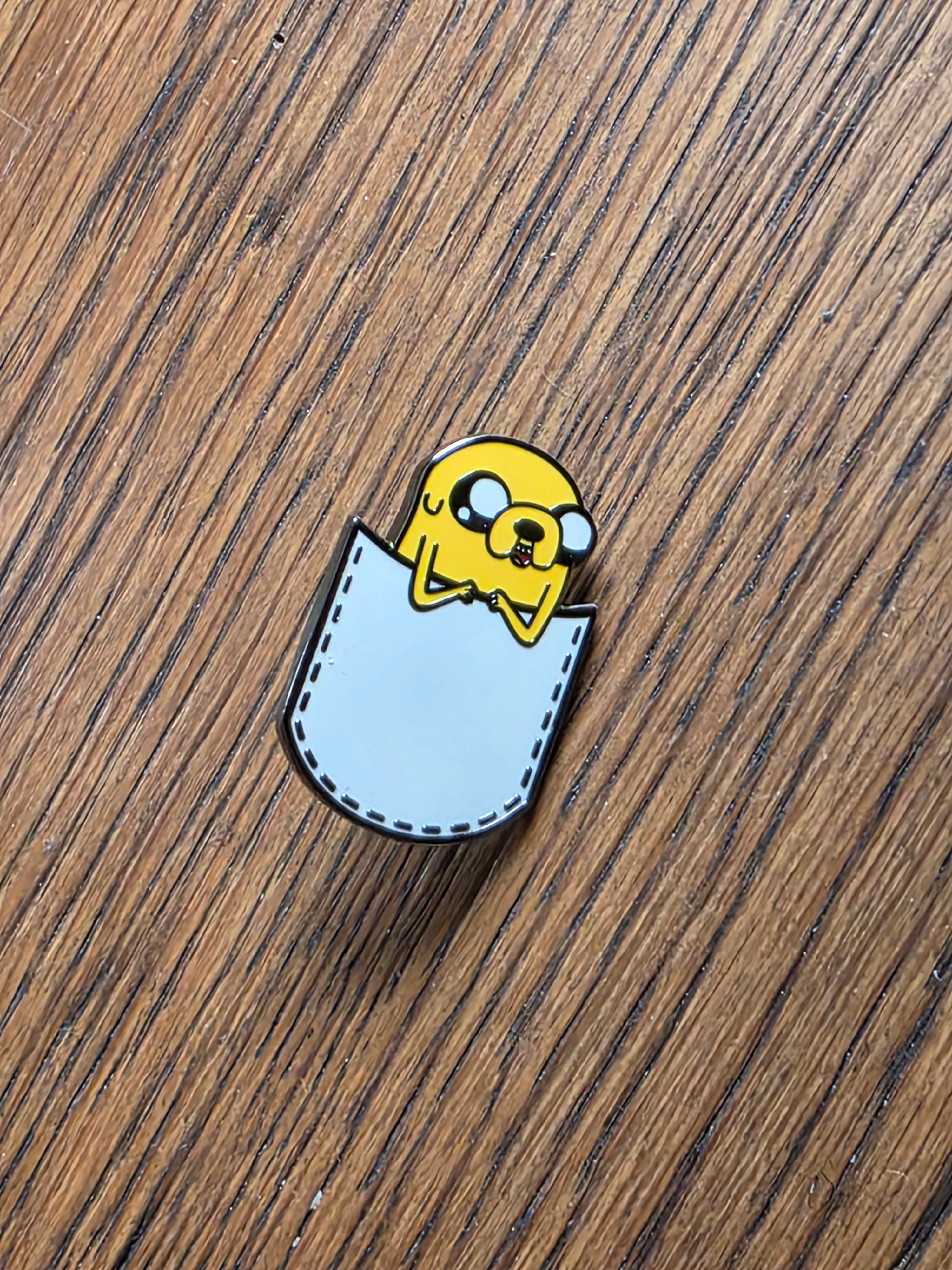 Jake the dog shirt pocket - Pin badge