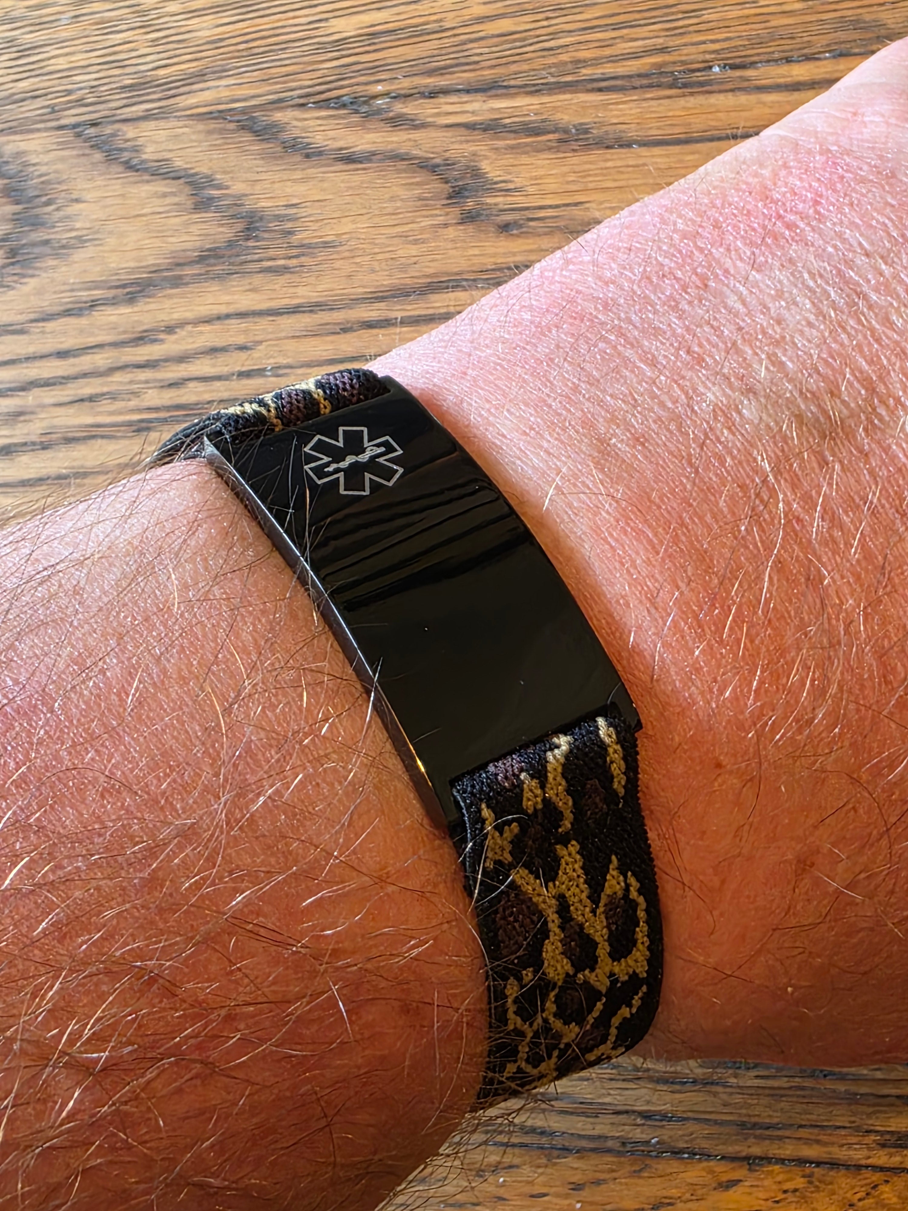 Medical alert bracelet