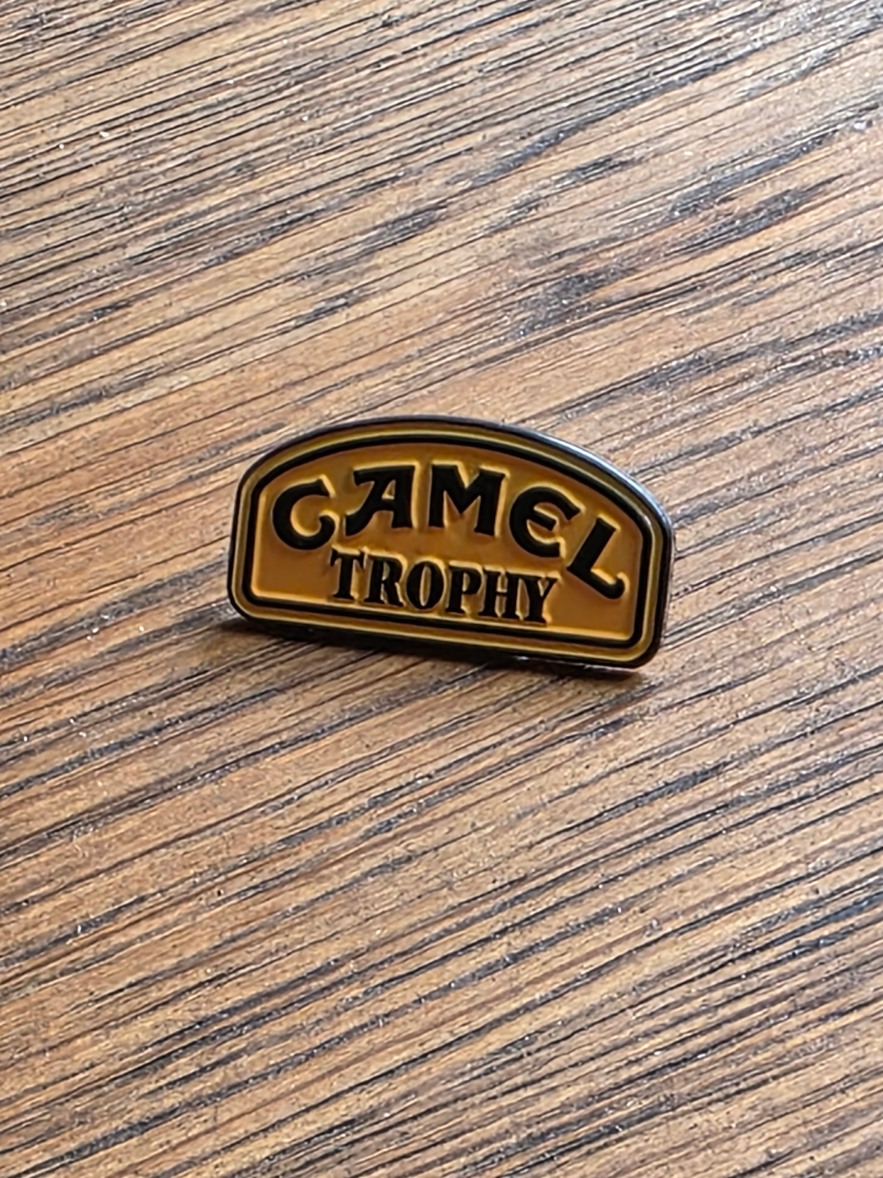 Camel Trophy - Pin badge