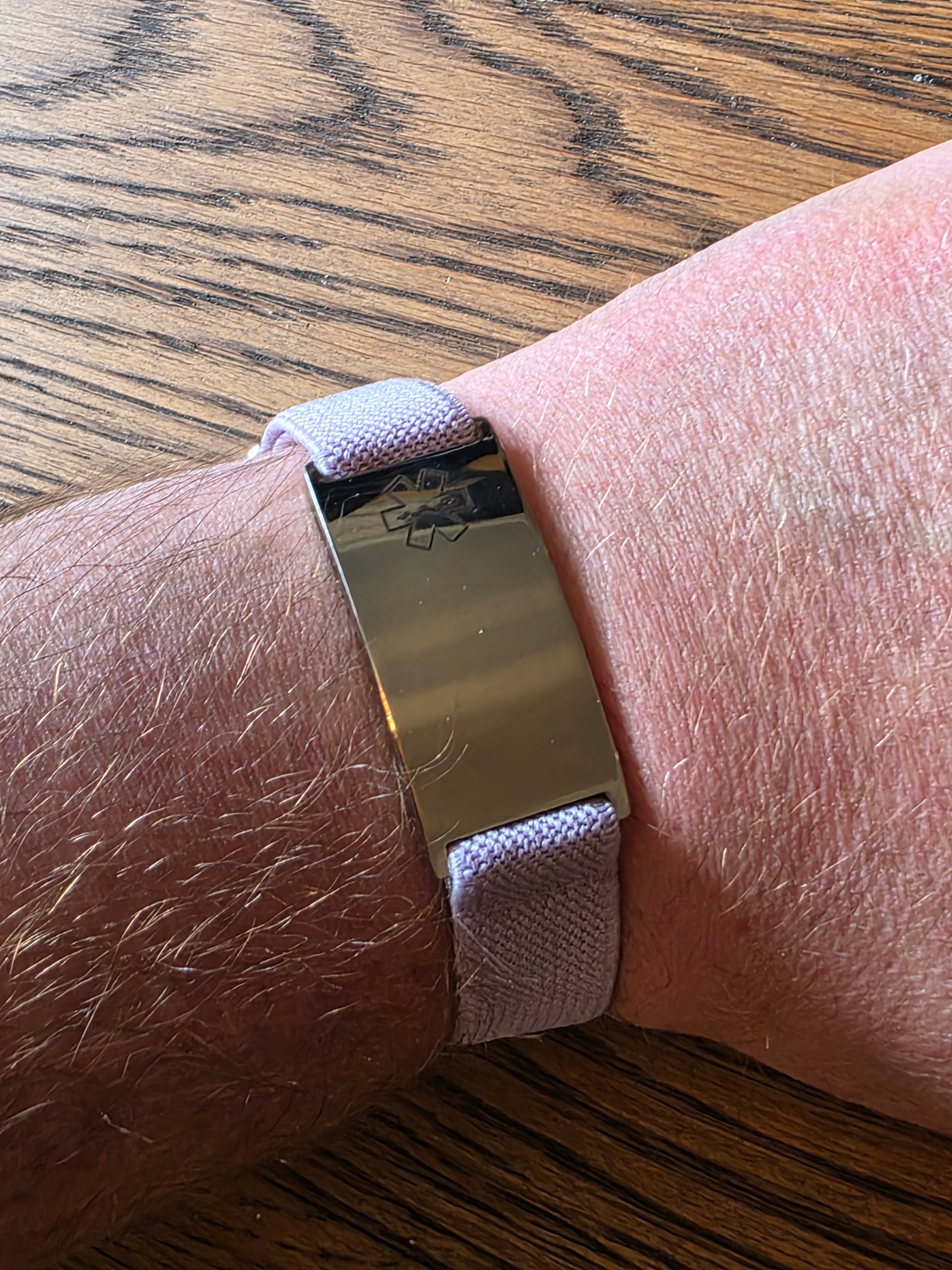 Medical alert bracelet